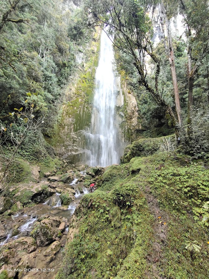 Air Terjun Kali Tinggi
