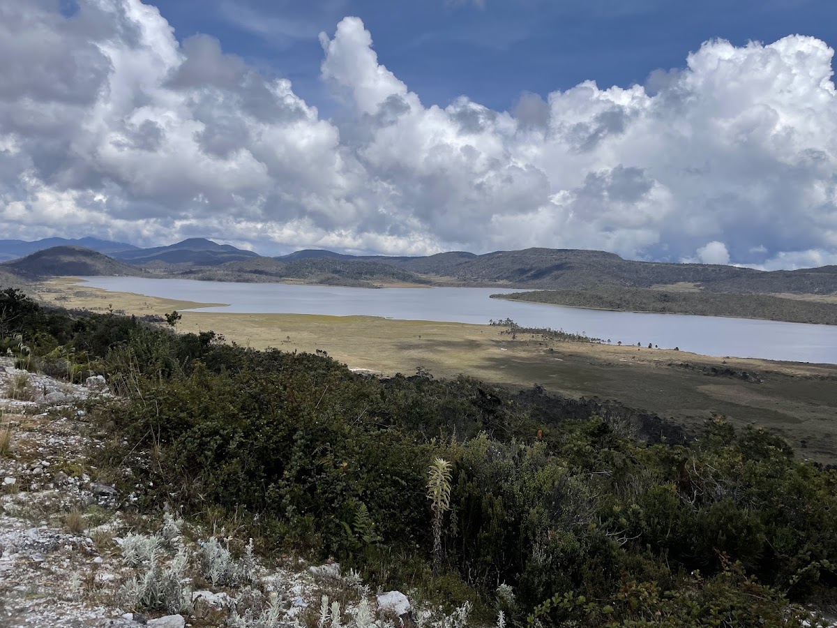 Habema lake Car park