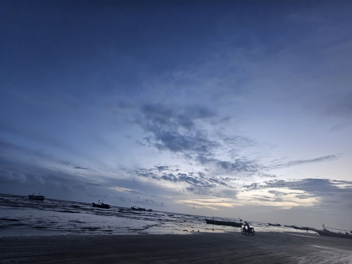 Pantai lampu 1 merauke