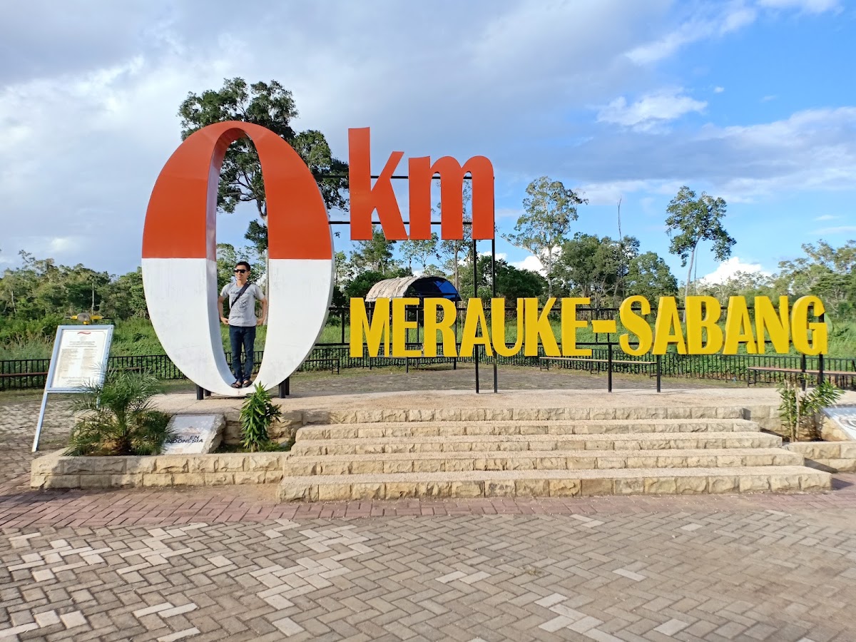 Tugu 0 KM Merauke - Sabang