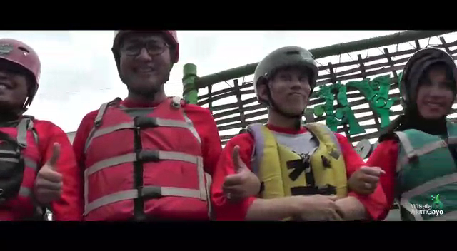 Arung Jeram Lukup Badak