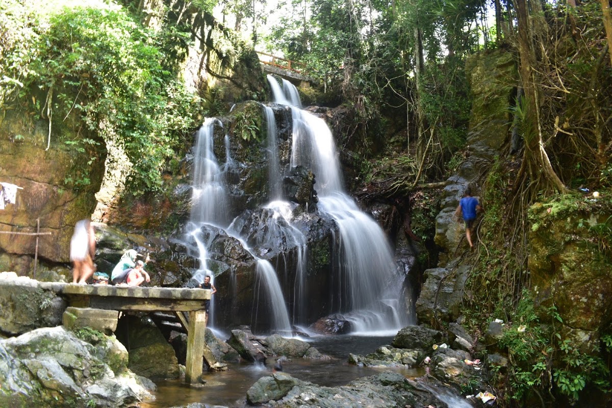 Air terjun batang samo