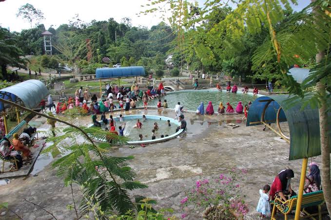 Air Panas Hapanasan