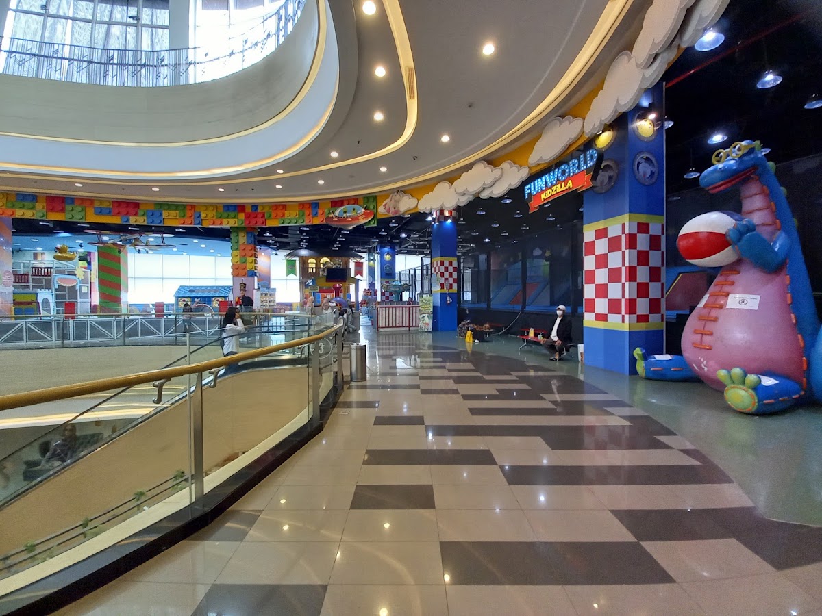 Fun World Living World Pekanbaru