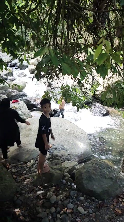Pemandian Alam Limbong Lopi