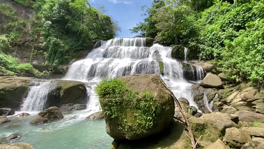 Air Terjun Lacolla