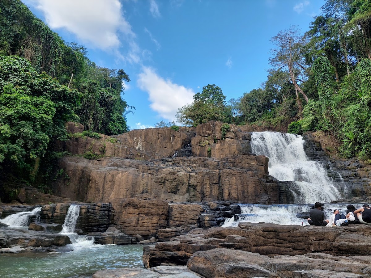 Parangloe Waterfall