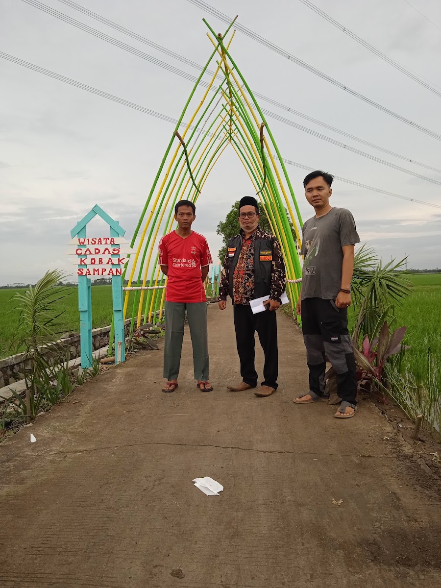 Wisata Alam Cadas Kobak Sampan
