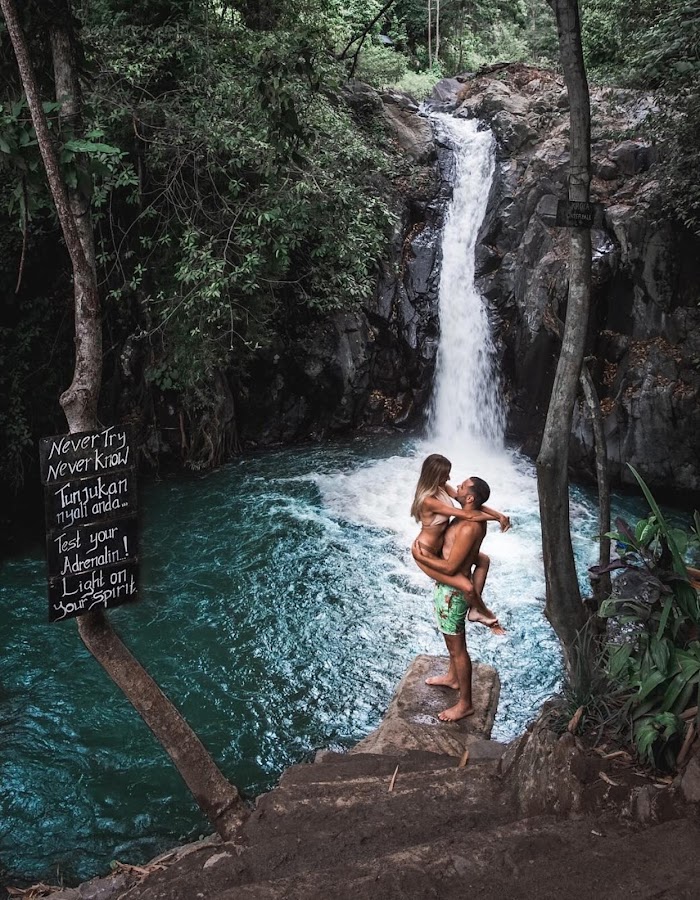Air Terjun Kroya Sambangan