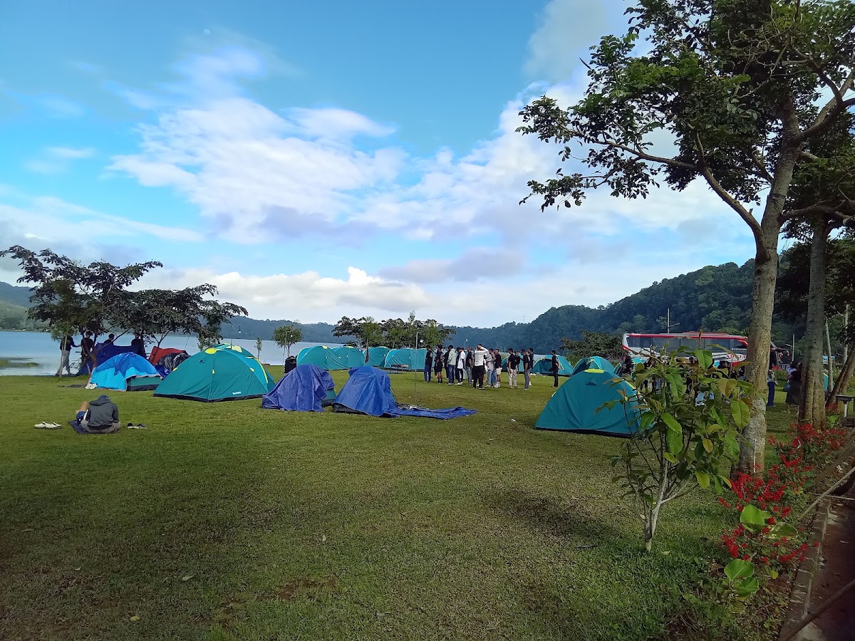 Taman Ulun Danu Bulian camp and outbound
