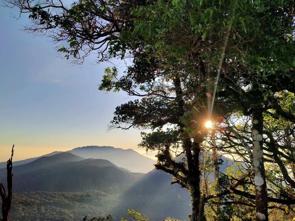 Gunung Sanghyang