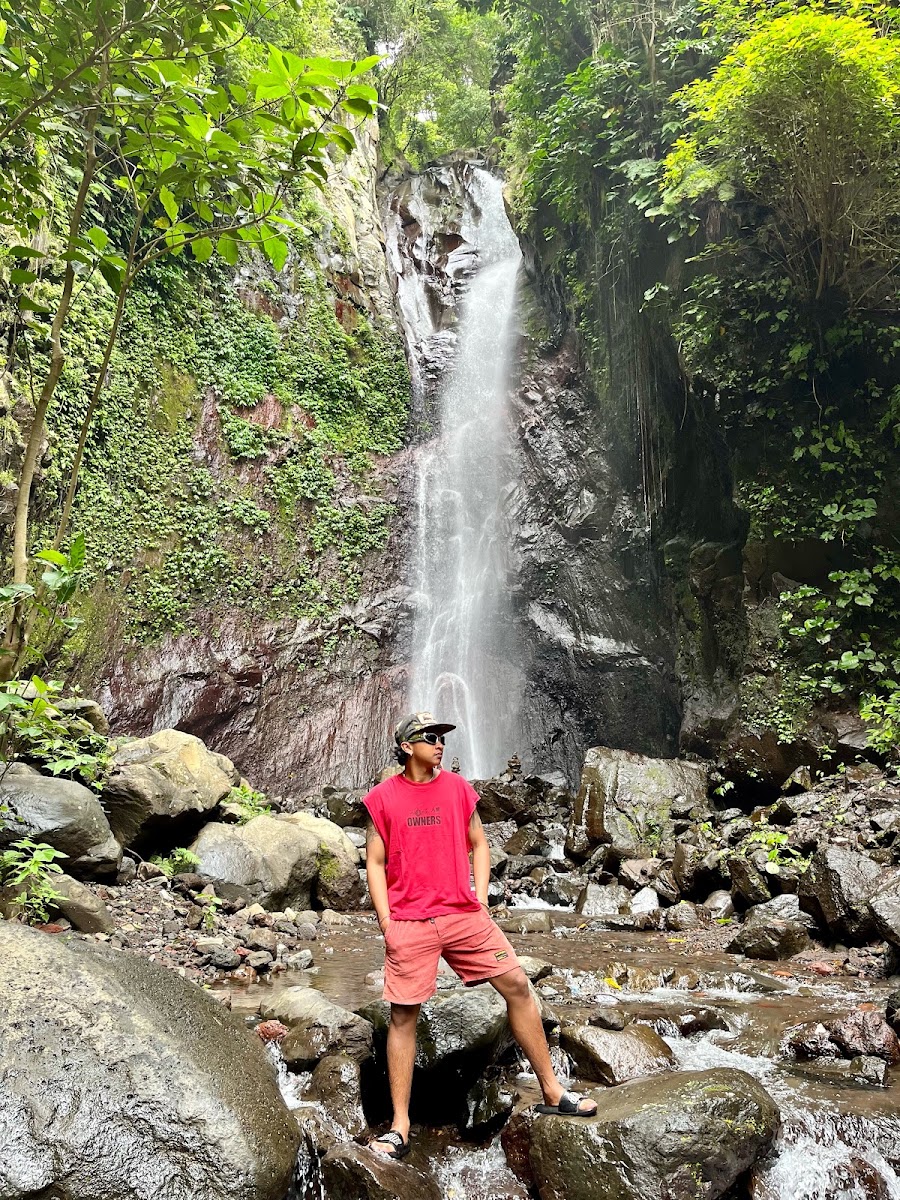 Air Terjun Yeh Mampeh