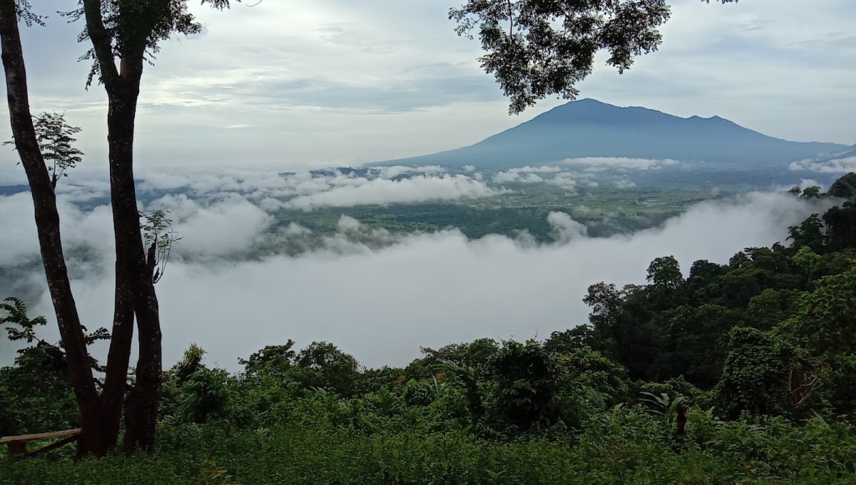 Bukit Cariang Camping Ground