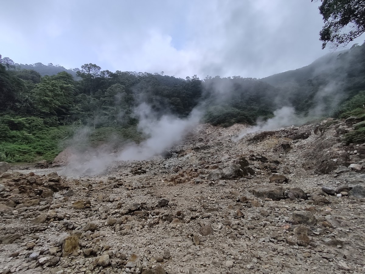 Kawah Gunung Pulosari