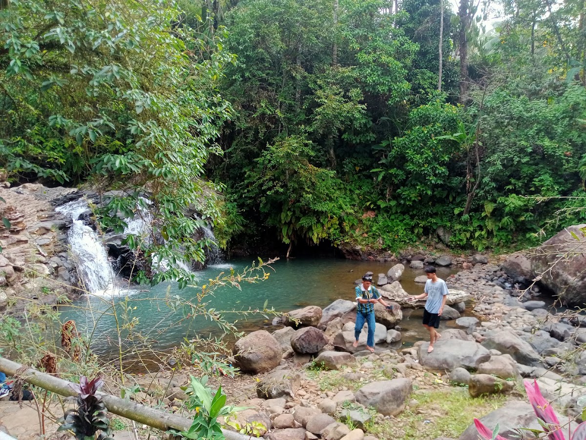 Curug Tomo Pandeglang