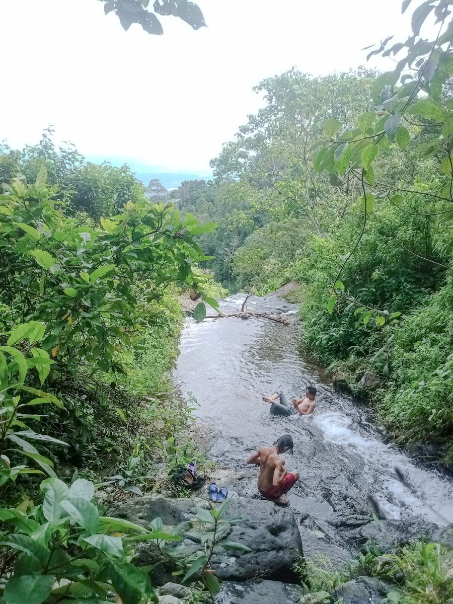 Air Terjun Batu Catok