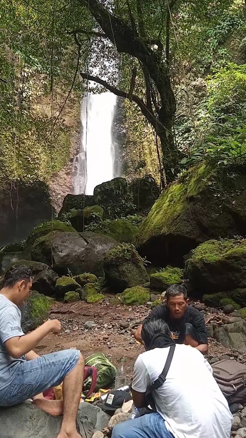 Curug air itik