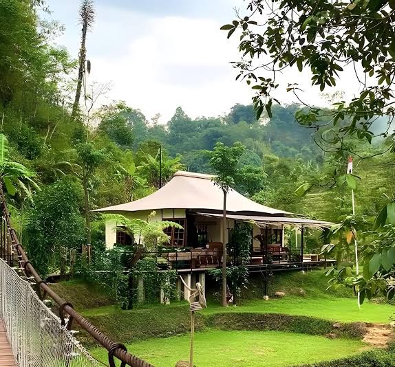Pakarangan Glamping Resort