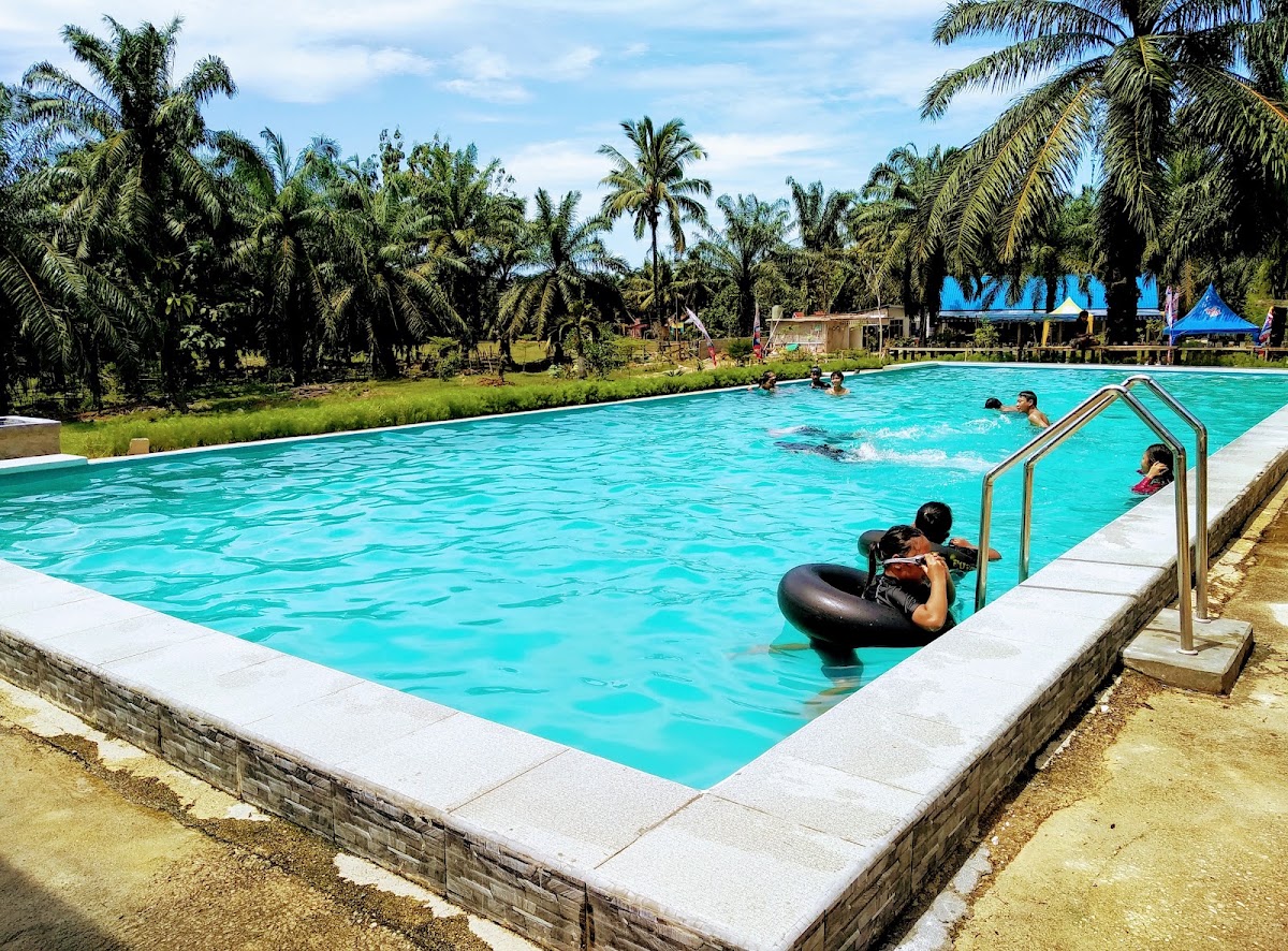 Kolam Renang Buana Alit
