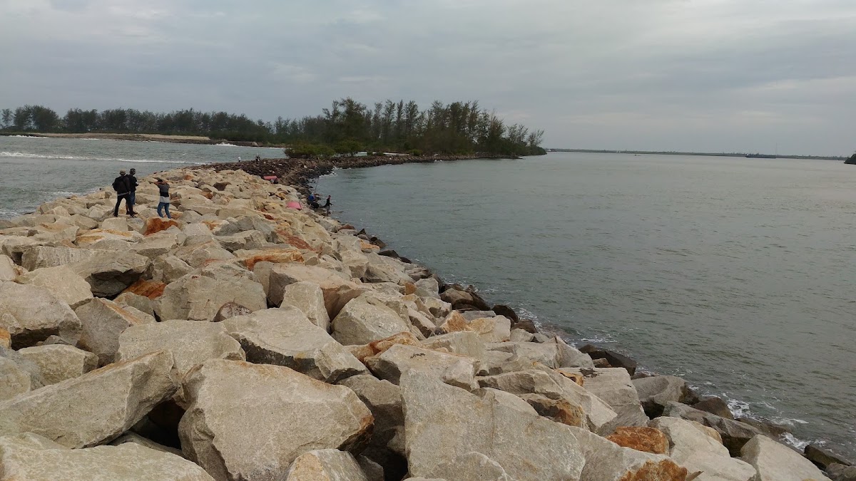 Pantai Lentera Merah