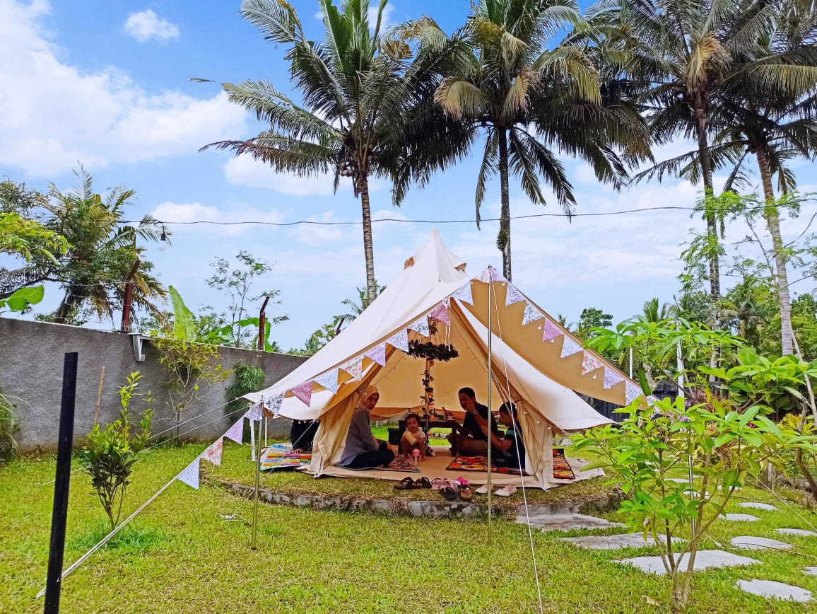 Upaakasa Glamping