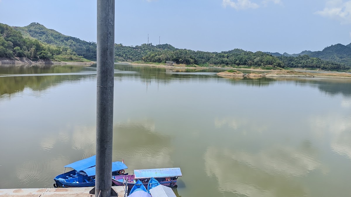 Sermo Campervan Camping Park