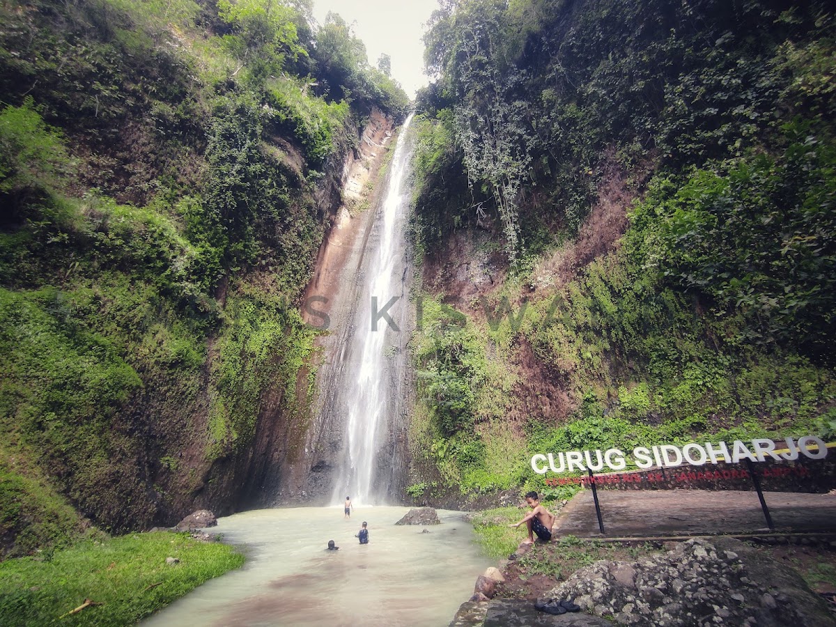Air Terjun Curug Sidoharjo