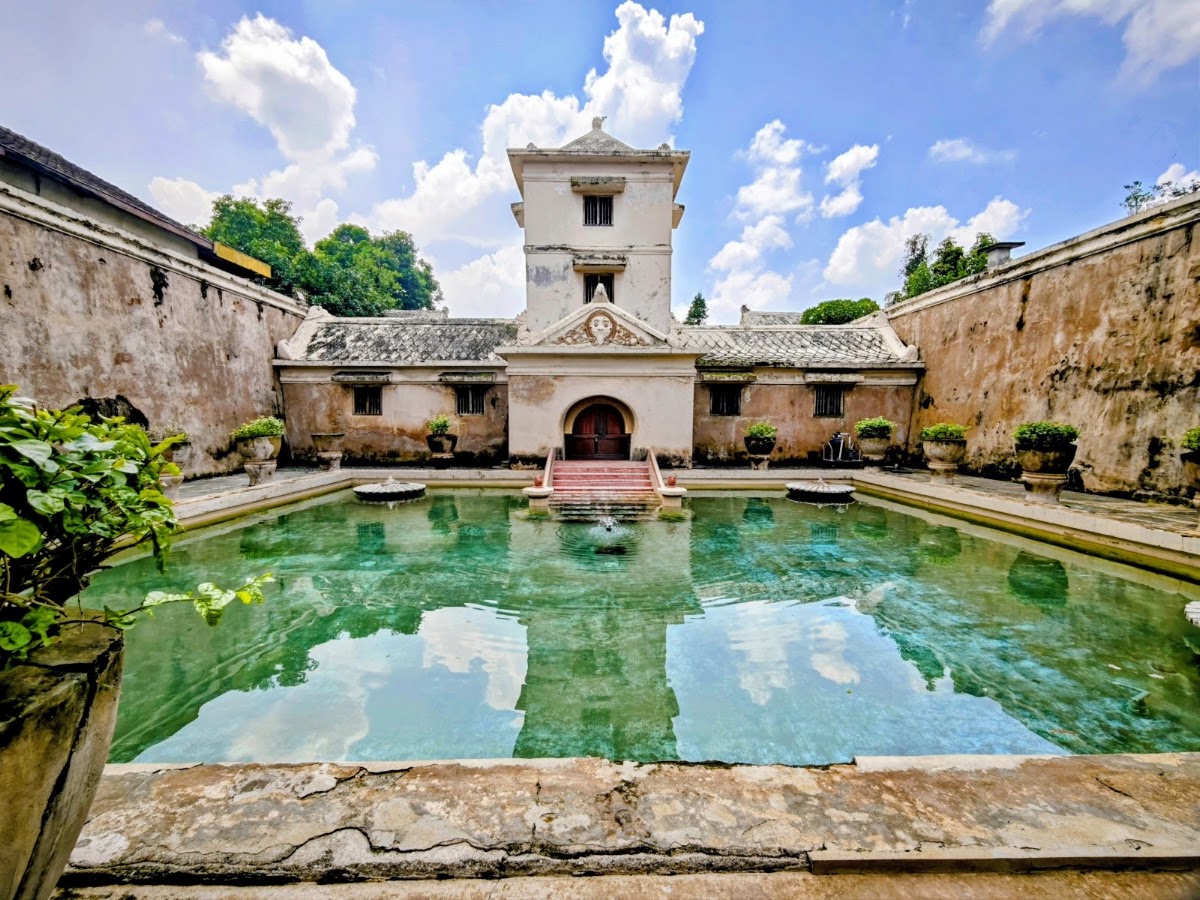 Kampung Wisata Taman Sari