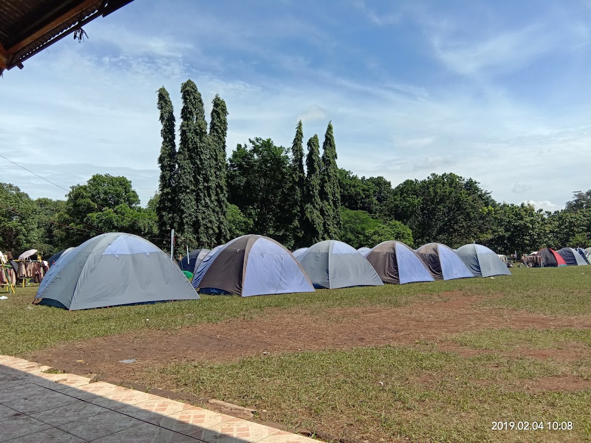 PENDOPO KEMPI 4 BUMI PERKEMAHAN CIBUBUR