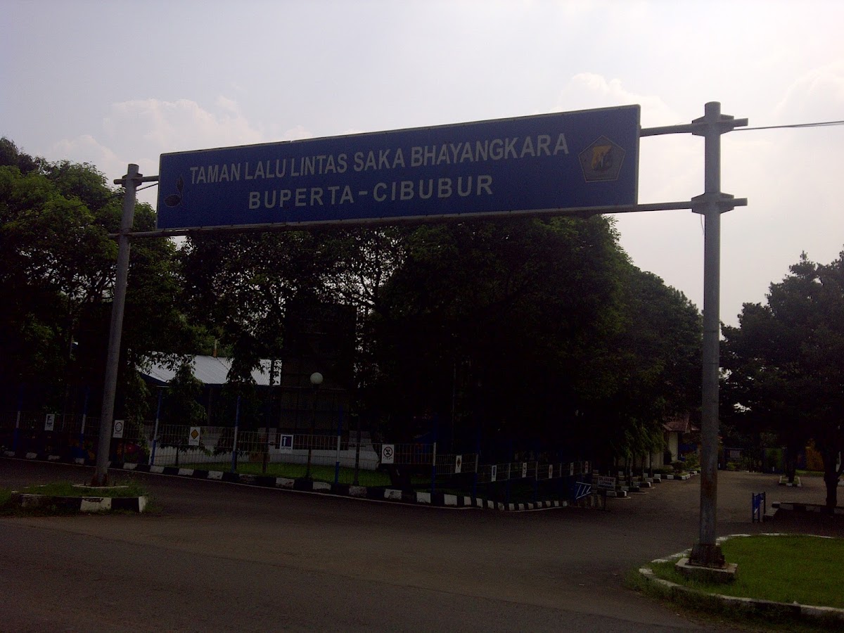 Bumi Perkemahan dan Graha Wisata (Buperta) Cibubur, Jakarta Timur.