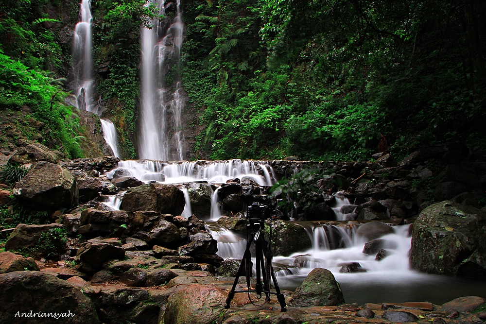 Curug Cikaracak