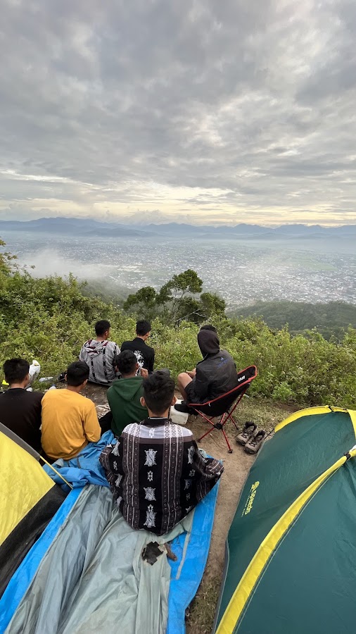 Puncak Vamos