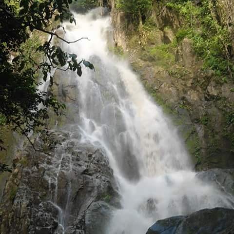 Lombongo Waterfall