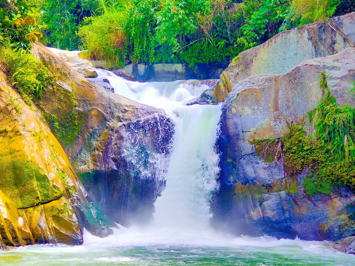 Air Terjun Bondula