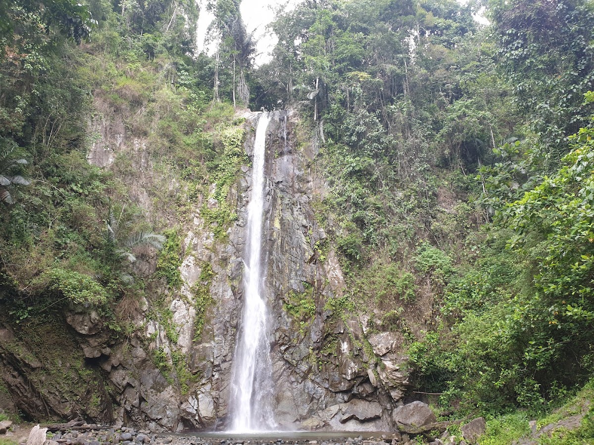 Lapak Air Terjun