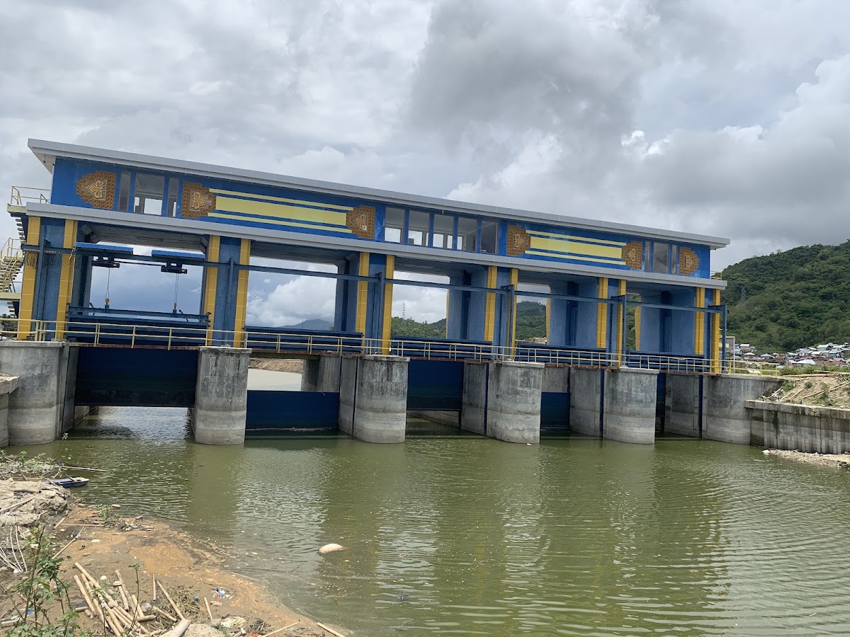 Pintu Air Danau Limboto