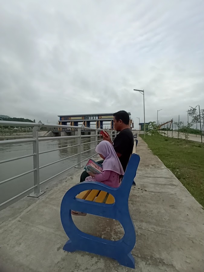Pintu Air Danau Limboto
