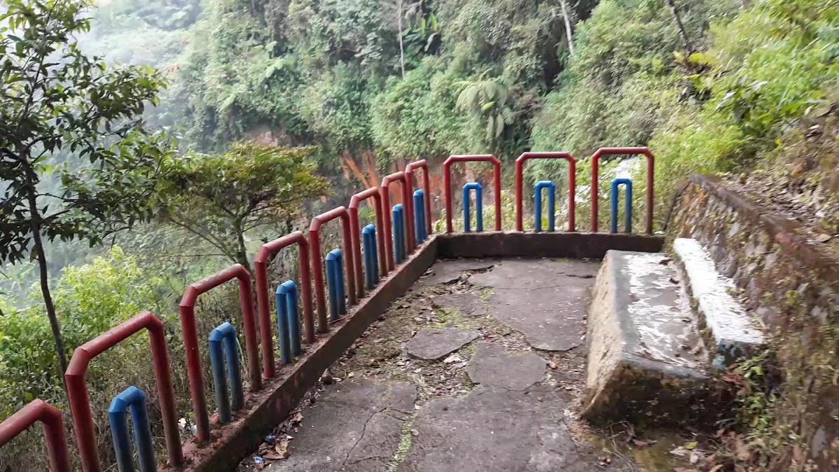 Air Terjun Telun Berasap